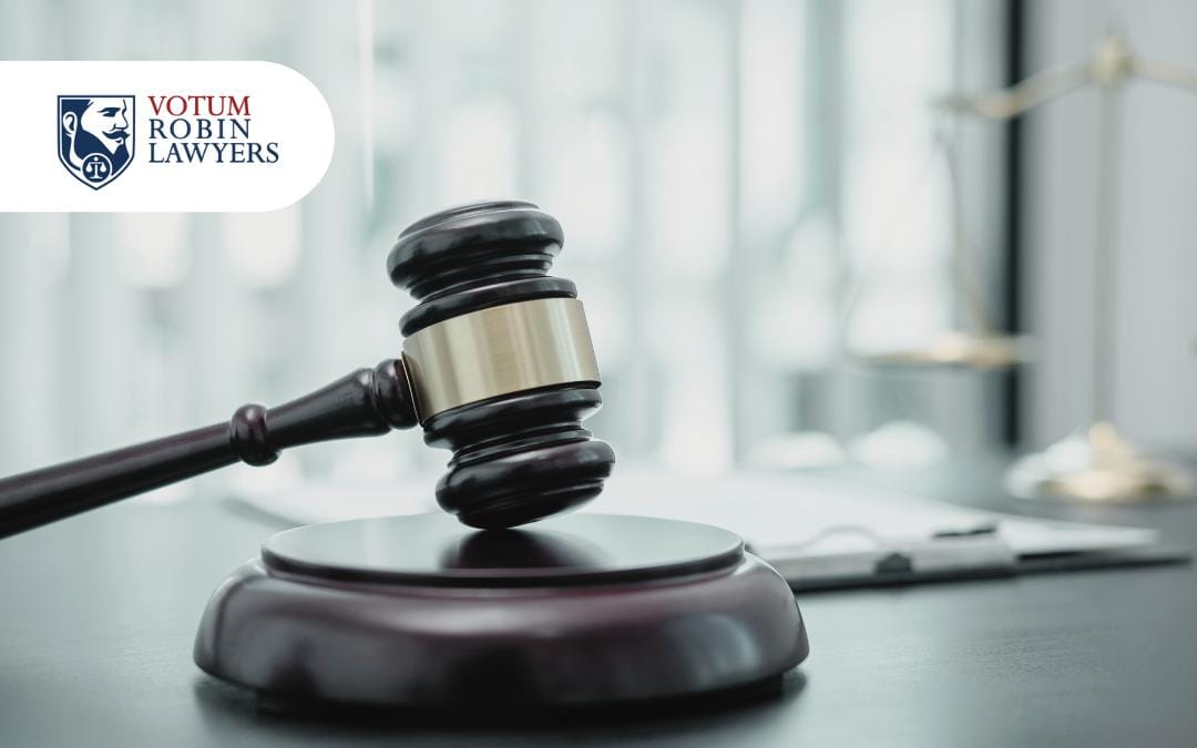 umowy-frankowe-młotek-sędziowski